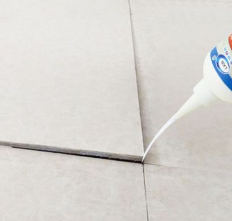 巴青瓷砖空鼓维修公司分享卫生间瓷砖脱落的原因可能有以下几点
